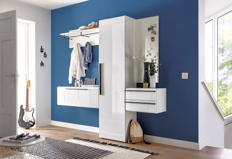 Garderobe NEW VISION in weiß / Hochglanz